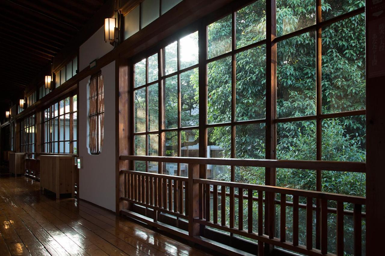 Hitoyoshi Ryokan Екстер'єр фото