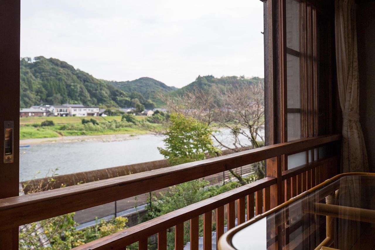 Hitoyoshi Ryokan Екстер'єр фото